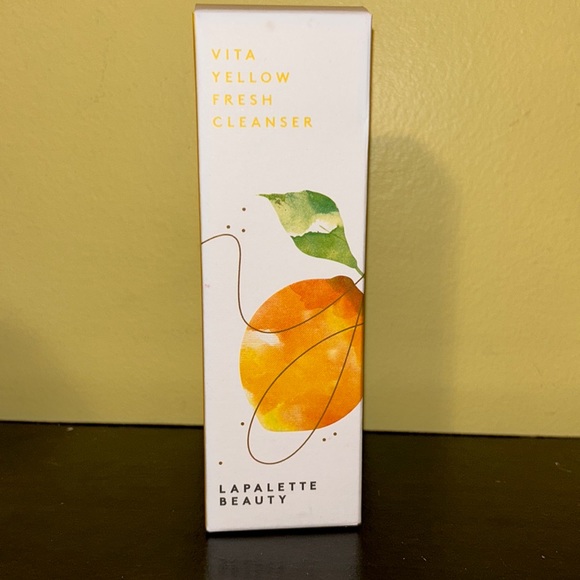 Nib Vita Yellow Fresh Cleanser - Picture 2 of 2